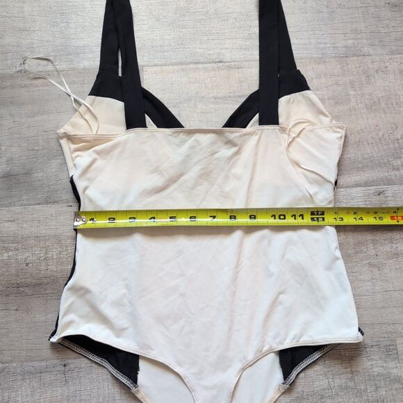 Le Lis Collection Women's Beige Black Stretch Sleeveless One Piece Bodysuit M - Picture 7 of 7